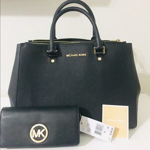 Authentic Michael Kors Handbag/Wallet